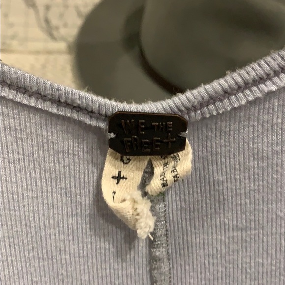 🌅Free People Clingy Super Love cut Long sleeves T - Picture 13 of 16